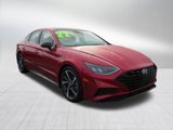 Used 2022 Hyundai Sonata SEL Plus w/ Preferred Accessory Package image 2