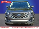 Used 2022 Ford Edge Titanium image 2