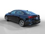Used 2022 Kia Forte LXS image 3