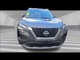 Used 2022 Nissan Rogue SV image 2