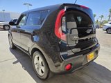 Used 2017 Kia Soul image 3