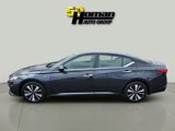 Used 2021 Nissan Altima 2.5 SV image 2