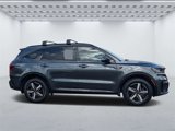 Used 2022 Kia Sorento S w/ Panoramic Sunroof Package image 2