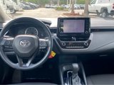 Used 2022 Toyota Corolla LE image 4