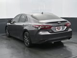 Used 2021 Toyota Camry XLE image 4