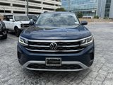 Used 2023 Volkswagen Atlas SE w/ Panoramic Sunroof Package image 2