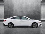 New 2025 Hyundai Elantra SEL image 4