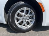 Used 2022 Chrysler Voyager LX image 2