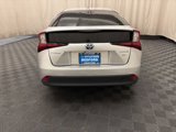 Used 2022 Toyota Prius L Eco image 5