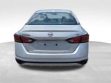 Used 2024 Nissan Altima 2.5 SV image 4