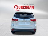 Used 2017 Toyota Highlander XLE image 3