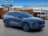 Used 2024 Ford Escape ST-Line w/ Tech Pack #1 image 3
