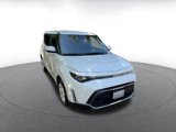 Used 2024 Kia Soul LX w/ Option Group 015 image 3