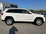 Used 2022 Jeep Grand Cherokee Laredo E image 3