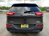 Used 2017 Jeep Cherokee Latitude w/ Cold Weather Group image 6