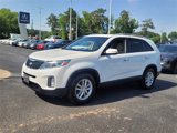 Used 2014 Kia Sorento LX image 3
