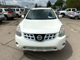 Used 2013 Nissan Rogue SL image 2