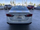 Used 2023 Nissan Altima 2.5 SR w/ SR Premium Package image 4