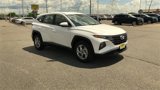 Used 2024 Hyundai Tucson SE image 2