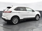 Used 2024 Ford Edge SEL image 4