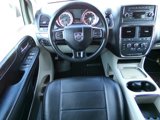 Used 2016 Dodge Grand Caravan SXT image 5