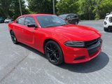 Used 2017 Dodge Charger SE w/ Blacktop Package image 3