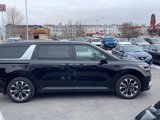 Used 2024 Kia Carnival EX image 5