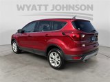 Used 2019 Ford Escape SE image 3