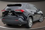 Used 2020 Toyota RAV4 XLE Premium image 2