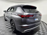 Used 2022 Mitsubishi Outlander SEL image 5