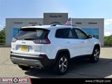Used 2019 Jeep Cherokee Limited image 2