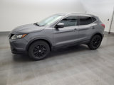 Used 2018 Nissan Rogue Sport SV image 2