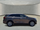 Used 2019 Kia Sorento LX image 4