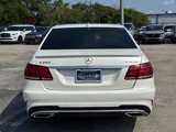 Used 2014 Mercedes-Benz E 250 BlueTEC Sedan image 4