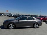 Used 2020 Toyota Camry LE image 2