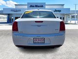 Used 2019 Chrysler 300 Limited image 5