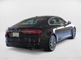 Used 2015 Jaguar XF Premium image 5