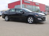 Used 2022 Chevrolet Malibu LT image 2
