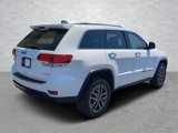 Used 2021 Jeep Grand Cherokee Limited w/ Luxury Group II image 3