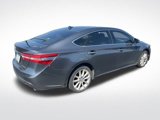 Used 2015 Toyota Avalon image 4
