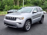 Used 2018 Jeep Grand Cherokee Limited image 2