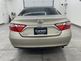 Used 2015 Toyota Camry LE image 5
