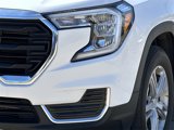 Used 2023 GMC Terrain SLE w/ Driver Convenience Package image 4