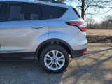 Used 2017 Ford Escape SE w/ Equipment Group 201A image 5