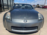 Used 2004 Nissan 350Z Enthusiast w/ Side Airbags Pkg image 4