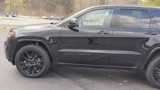 Used 2019 Jeep Grand Cherokee Altitude image 3