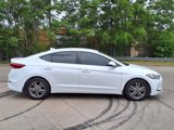Used 2017 Hyundai Elantra SE w/ SE A/T Tech Package 03 image 3