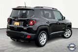 Certified 2018 Jeep Renegade Latitude w/ Cold Weather Group image 5