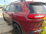 Used 2017 Jeep Cherokee Limited image 4