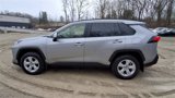 Used 2021 Toyota RAV4 XLE w/ Convenience Package image 5